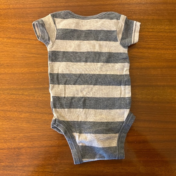5-pack of 3 mo Baby Onsies - Picture 3 of 12